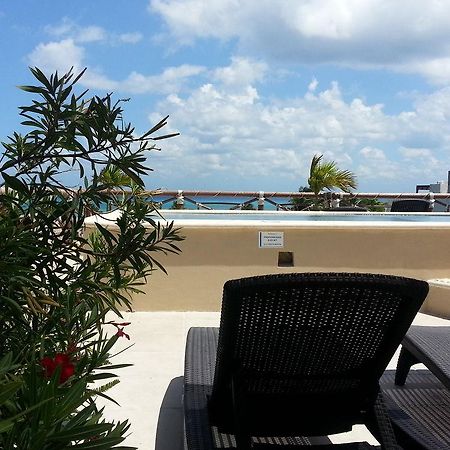 The Blue Pearl Suites Плая дел Кармен Екстериор снимка