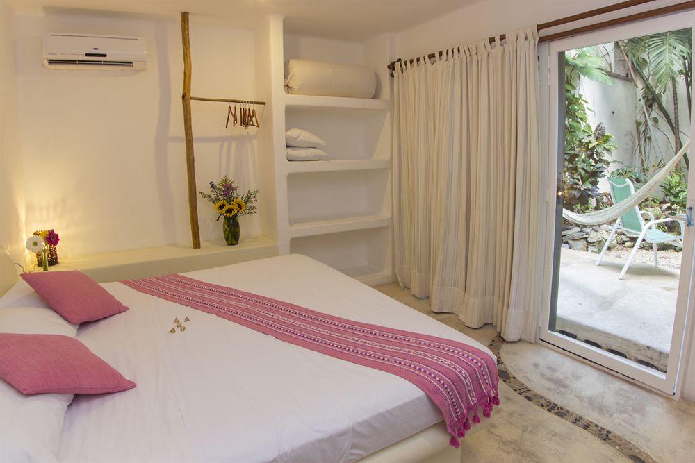 The Blue Pearl Suites Плая дел Кармен Екстериор снимка