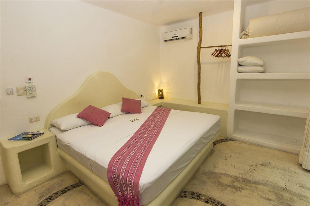 The Blue Pearl Suites Плая дел Кармен Екстериор снимка